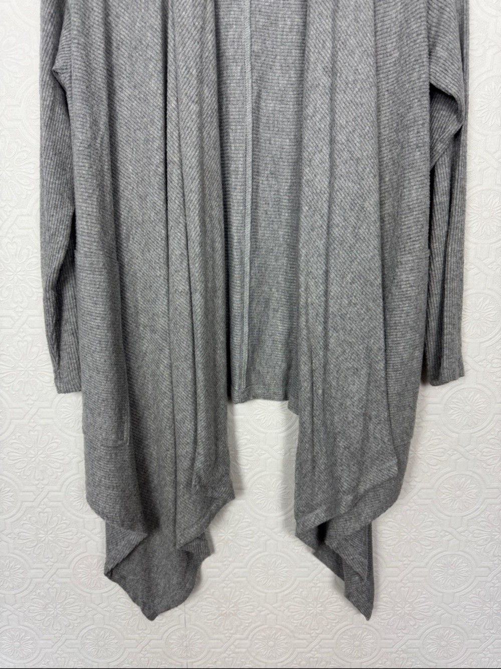 Velvet‎ by Graham & Spencer Open Cardigan Medium Draped Ribbed Knit Waterfall - Picture 6 of 9